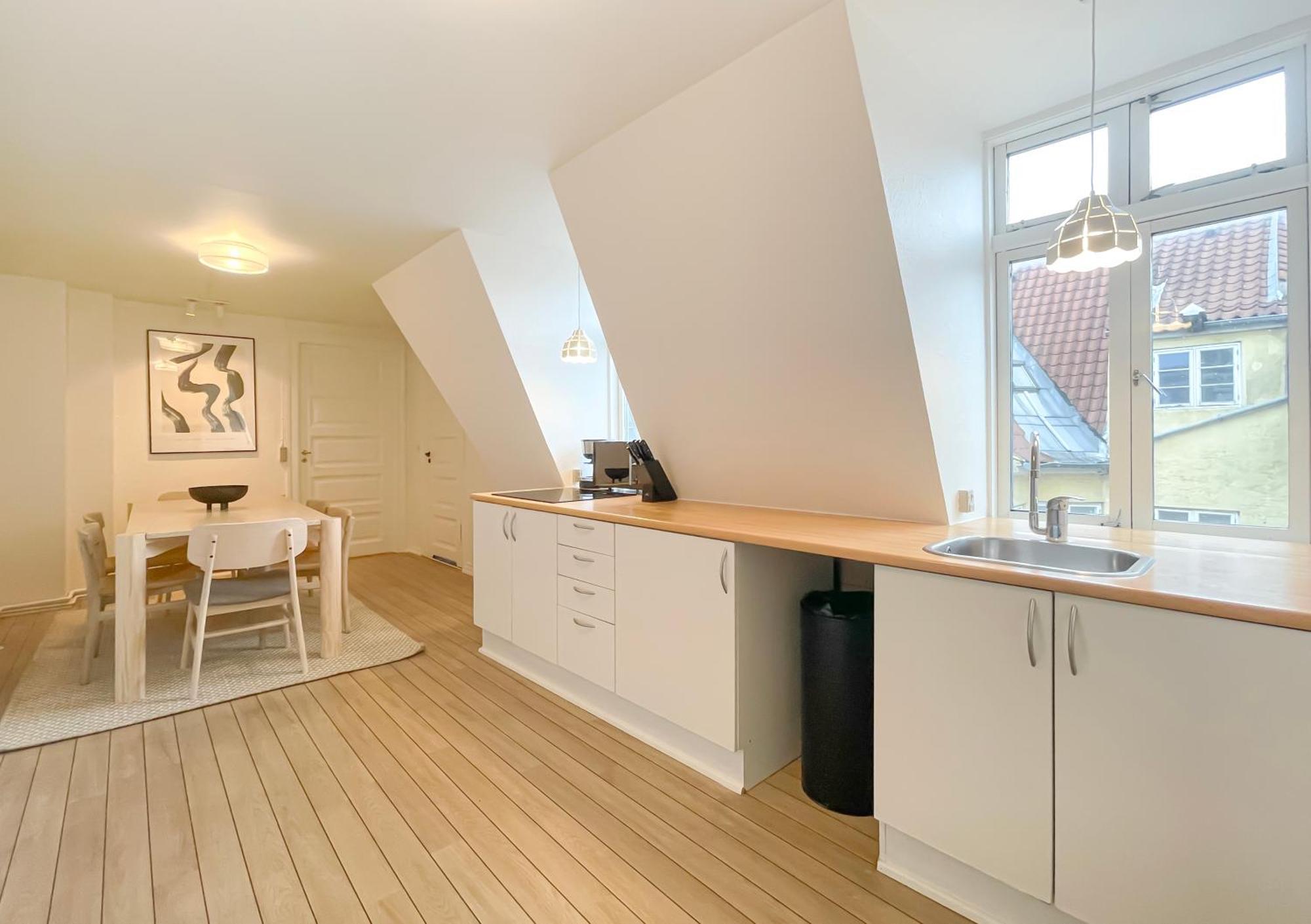 Rustic & Cozy 2Br In Heart Of Cph City By Stroget كوبنهاجن المظهر الخارجي الصورة